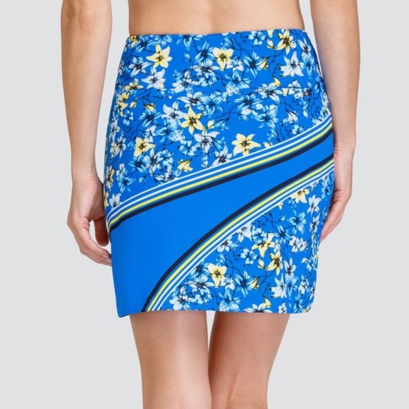 Tail Cynthia Skort Golf/Tennis AthleticWear - Picture 2 of 6